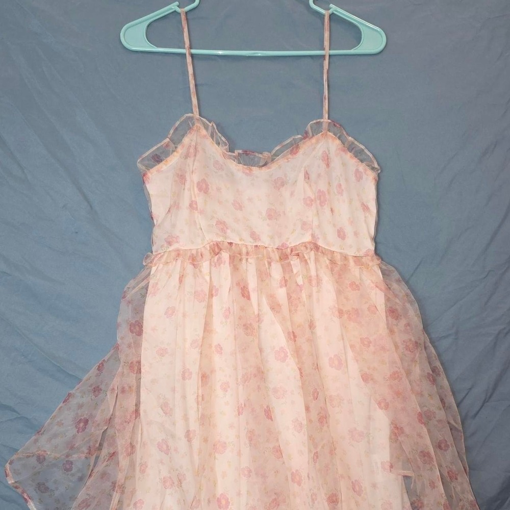 Coco & Jameson Cute pink floral babydoll dress with adj straps flowy skirt Siz L
